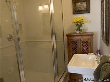 Robinwood Bed And Breakfast 小岩城 客房 照片